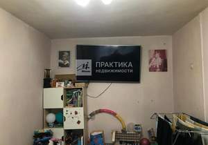 2-к квартира, вторичка, 44м2, 1/4 этаж