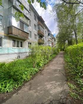 2-к квартира, вторичка, 43м2, 4/4 этаж