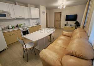 2-к квартира, вторичка, 65м2, 8/17 этаж