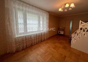 3-к квартира, вторичка, 63м2, 1/14 этаж