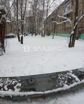 2-к квартира, вторичка, 44м2, 3/5 этаж