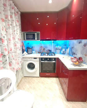 2-к квартира, вторичка, 42м2, 1/9 этаж