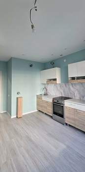 3-к квартира, вторичка, 89м2, 8/17 этаж