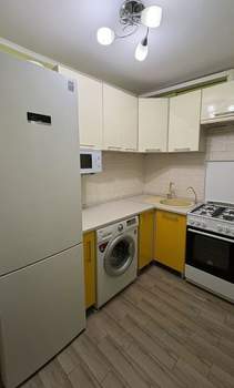 2-к квартира, вторичка, 51м2, 1/5 этаж