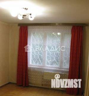 3-к квартира, вторичка, 60м2, 1/5 этаж