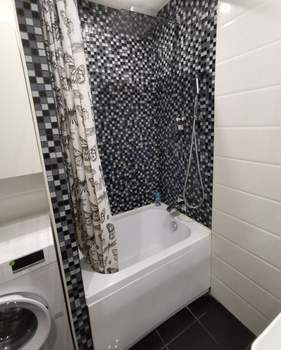 2-к квартира, вторичка, 52м2, 1/12 этаж