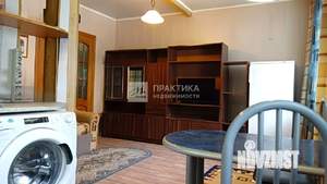 2-к квартира, вторичка, 42м2, 1/4 этаж