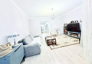 3-к квартира, вторичка, 111м2, 1/7 этаж