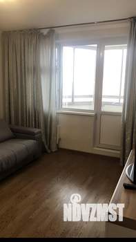 2-к квартира, вторичка, 63м2, 15/17 этаж