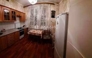 3-к квартира, вторичка, 75м2, 3/3 этаж