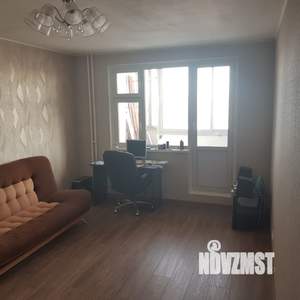 2-к квартира, вторичка, 64м2, 9/17 этаж