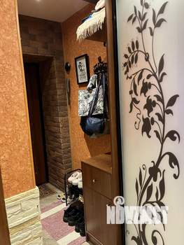 2-к квартира, вторичка, 42м2, 1/9 этаж