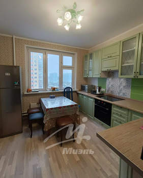 3-к квартира, вторичка, 82м2, 11/17 этаж