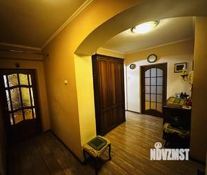 2-к квартира, вторичка, 70м2, 3/10 этаж