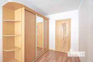 3-к квартира, вторичка, 56м2, 1/5 этаж