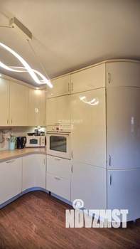 6-к квартира, вторичка, 179м2, 3/3 этаж