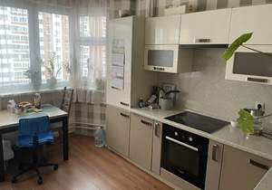 2-к квартира, вторичка, 64м2, 11/17 этаж