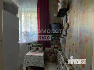 2-к квартира, вторичка, 42м2, 1/4 этаж