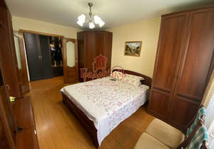 2-к квартира, вторичка, 49м2, 1/5 этаж