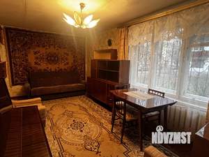 2-к квартира, вторичка, 42м2, 1/5 этаж