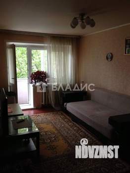 2-к квартира, вторичка, 42м2, 4/5 этаж