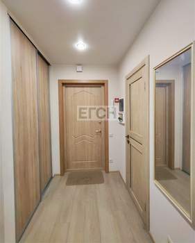 2-к квартира, вторичка, 65м2, 8/17 этаж