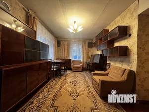 2-к квартира, вторичка, 42м2, 1/5 этаж