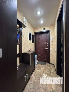 2-к квартира, вторичка, 35м2, 1/5 этаж