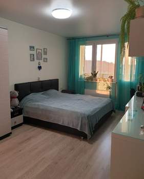 3-к квартира, вторичка, 74м2, 8/17 этаж