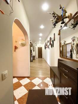 3-к квартира, вторичка, 98м2, 10/10 этаж