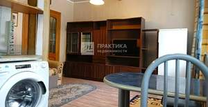 2-к квартира, вторичка, 42м2, 1/4 этаж