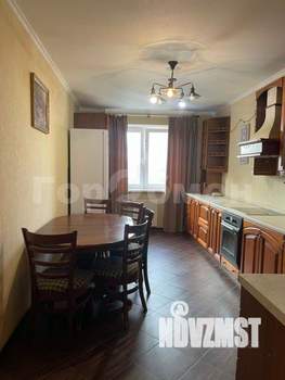 2-к квартира, вторичка, 67м2, 12/17 этаж