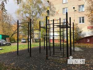 2-к квартира, вторичка, 44м2, 1/4 этаж