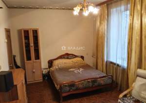 3-к квартира, вторичка, 74м2, 1/3 этаж