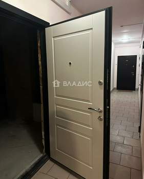 1-к квартира, вторичка, 42м2, 13/17 этаж