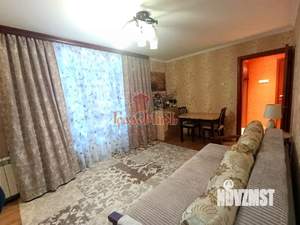 2-к квартира, вторичка, 42м2, 1/9 этаж