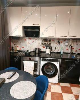 2-к квартира, вторичка, 58м2, 1/17 этаж