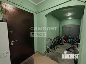 2-к квартира, вторичка, 64м2, 1/17 этаж