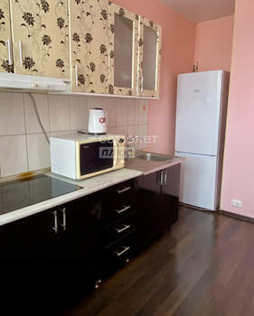 2-к квартира, вторичка, 55м2, 9/14 этаж