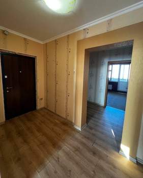 4-к квартира, вторичка, 97м2, 7/18 этаж