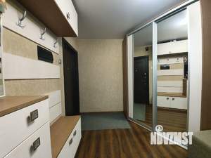 2-к квартира, вторичка, 69м2, 9/17 этаж