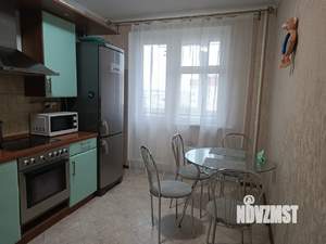 2-к квартира, вторичка, 63м2, 13/14 этаж
