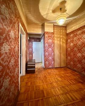 2-к квартира, вторичка, 63м2, 3/3 этаж