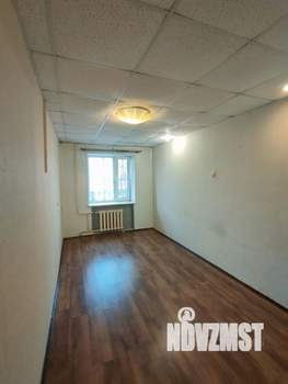 3-к квартира, вторичка, 58м2, 1/5 этаж