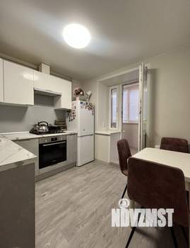 2-к квартира, вторичка, 52м2, 1/5 этаж