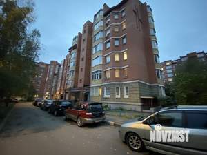 3-к квартира, вторичка, 103м2, 1/7 этаж