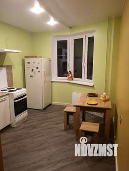 1-к квартира, вторичка, 38м2, 10/17 этаж