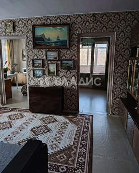 4-к квартира, вторичка, 63м2, 2/9 этаж